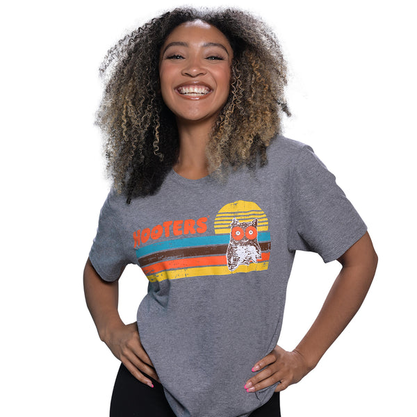  St. Louis Retro T Shirt Three Stripe Weathered Vintage T-Shirt  : Clothing, Shoes & Jewelry